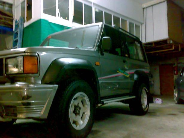 isuzu trooper año 1991  4x4 €1000 impecable