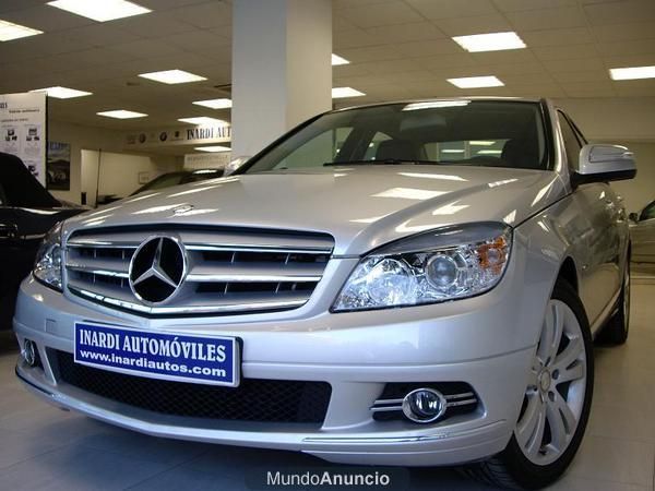 Mercedes Benz Clase C 180 Kompressor Avantgarde  Modelo Nuevo!!  Solo 13.800 Km!!