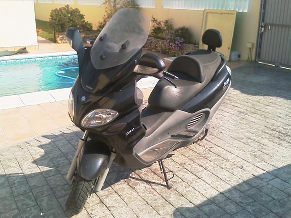 VENDO PIAGGIO X9 EVOLUTION NEGRA 250 CC