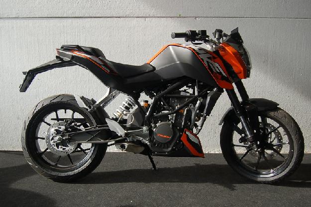 KTM Duke 125