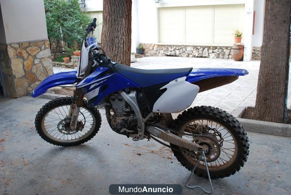 Vendo Moto de Cross Yamaha YZ450F