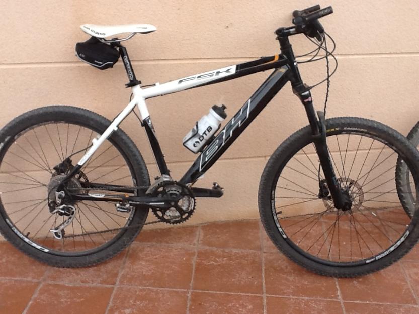 Vendo Bici Montaña Seminueva