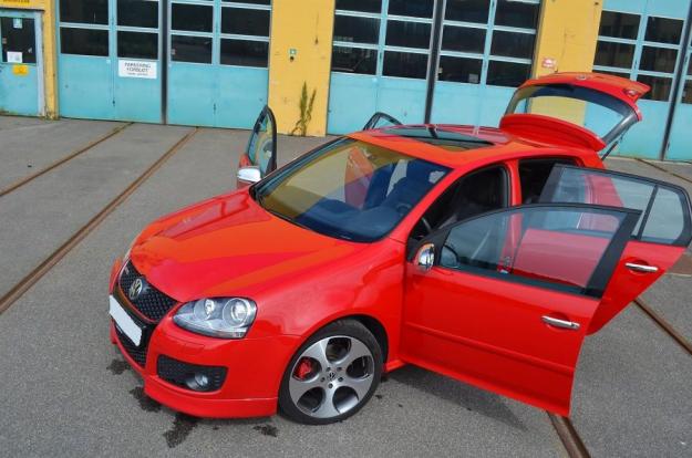 Volkswagen Golf GTI 2.0 TFSI