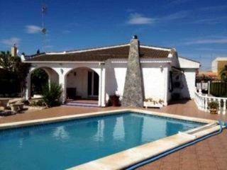 Chalet en venta en Torrevieja, Alicante (Costa Blanca)