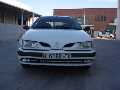 Renault Megane 1.6E ALIZE 5P