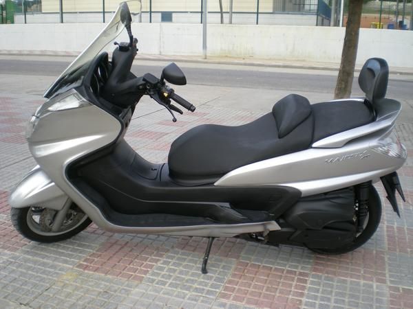 Vendo moto Majesty YP 400, 2005