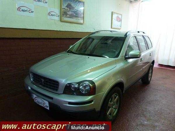 Volvo XC 90 D5 MOMENTUM AUT 7 PLAZAS