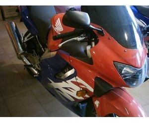 HONDA CBR 600 F