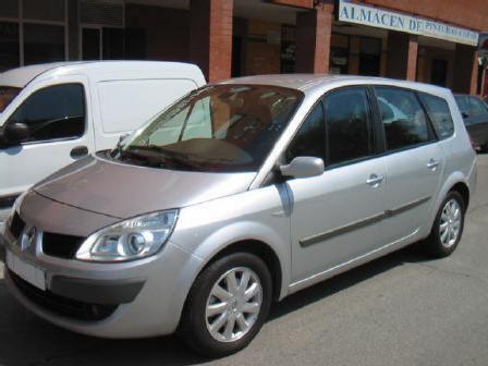 Venta de coche Renault G. SCENIC 1.9 DCI 130CV DYNAMIQUE '06 en Fuencarral