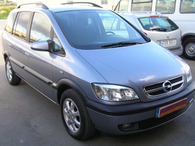 OPEL AGILA 1.0 12V