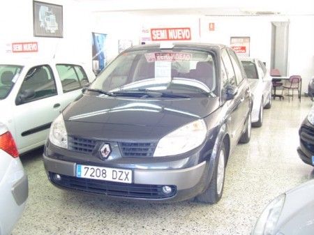 RENAULT SCENIC  - Tarragona