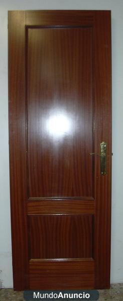 VENDO SEIS PUERTAS DE PISO ( MADERA MACIZA).