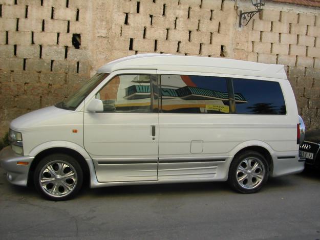 Chevrolet astro limo