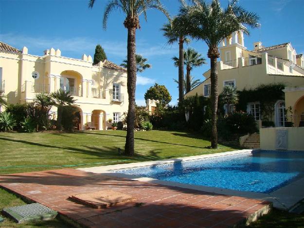 Villas a la venta en Las Brisas Costa del Sol