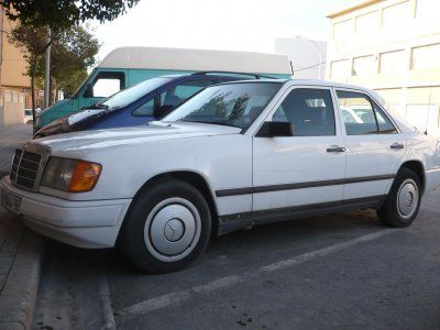 MERCEDES 300 300D - Alicante