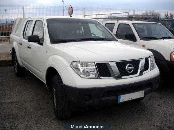 Nissan Navara 2.5 DCI XE DCB 4X4