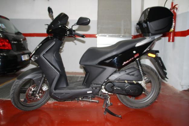 IMPECABLE KYMCO AGILITY CITY 125 cc ¡¡ 440 km !! COMO DE TIENDA