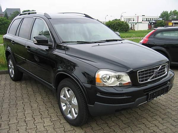 Volvo XC 90 D5 Aut., 04/2009, 185cv, negro, automatico, 13000km, 12000EUROS