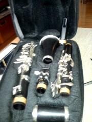 Vendo clarinete buffet e 11 con accesorios