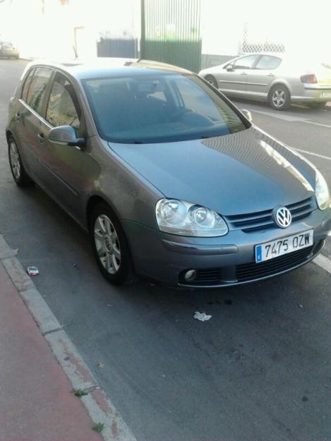 Vendo golf 1.9 105cv gris metalizado