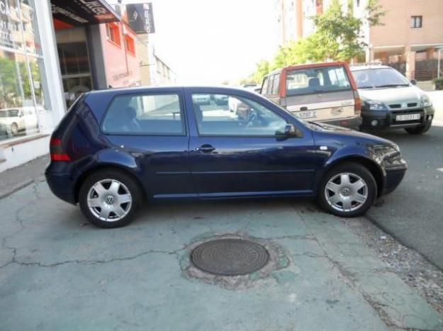 Vendo Golf ano 2000