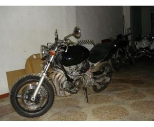 Honda Hornet 600 2001, por piezas