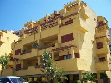 Apartamento con 2 dormitorios se vende en Manilva, Costa del Sol