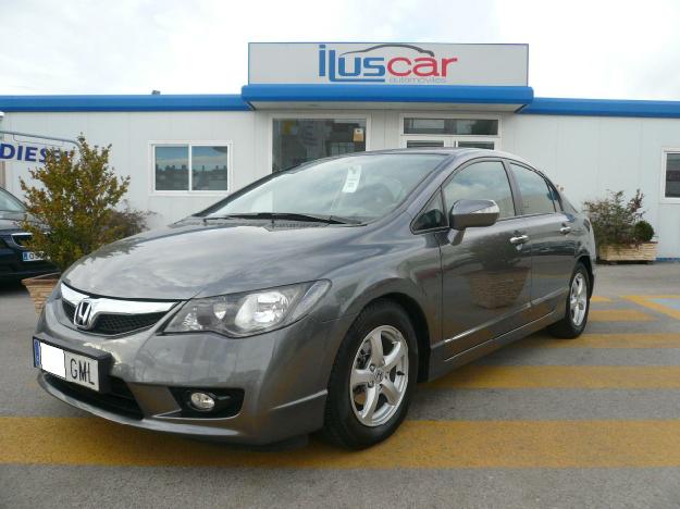 Honda Civic 1.3 i-VTEC IMA Hybrid, 9.500€