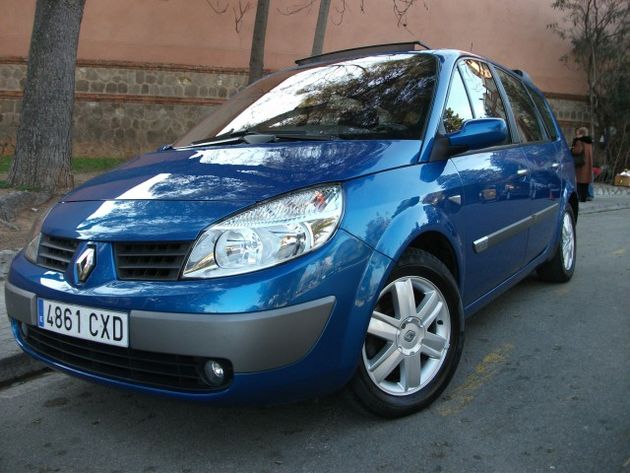 RENAULT GRAND SCENIC CONFORT DYNAMIQUE 1.9DCI 7 PLAZAS TECHO PANORAMICO