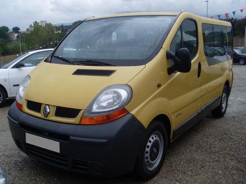 Renault Trafic 2.5 Combi 140CV 9 plazas