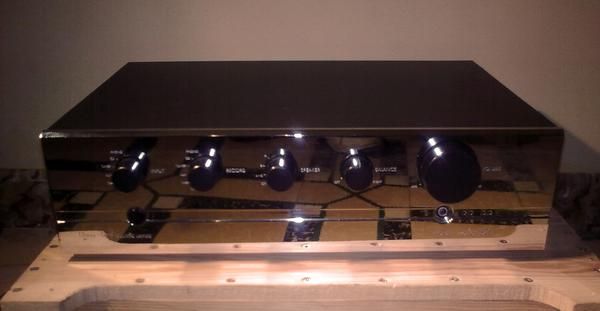 Amplificador Linear Acoustic LA V100