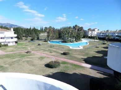 Apartamento con 2 dormitorios se vende en Mijas Costa, Costa del Sol