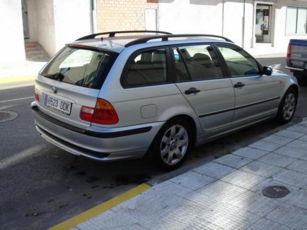 Venta de BMW 320 D TOURING 150 C.V. '02 en Pobra Do Caramiñal