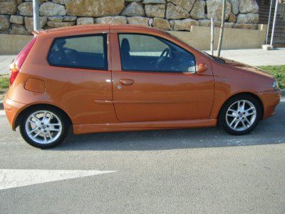 FIAT PUNTO SPORTING 1.2 16V - Girona