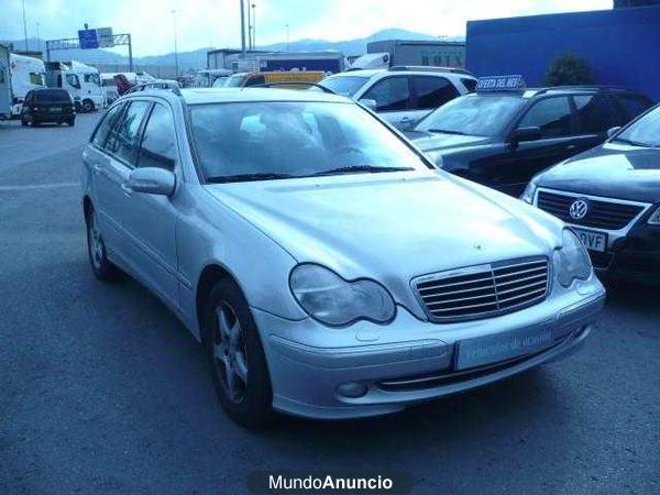 Mercedes-Benz C 200  K  familiar LIBRO DE REV