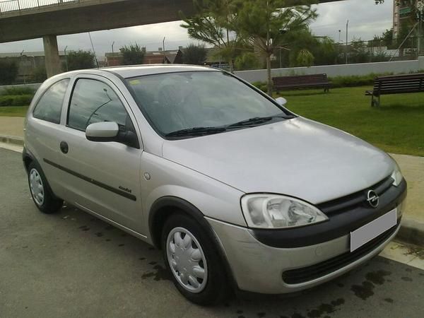 Opel Corsa 1.2 16v Confort