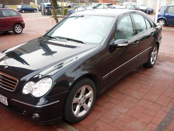 VENDO MERCEDES 200CDI