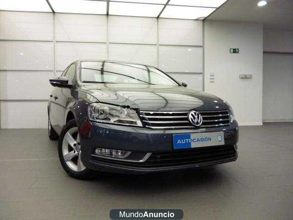 Volkswagen Passat 2.0 TDI 140cv Edition BlueMot