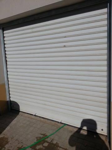 Vendo puerta para garaje. 639.14.16.90.