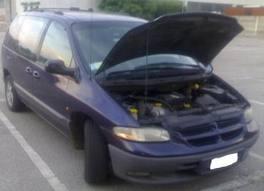 Particular, vendo Chrysler Voyager TD