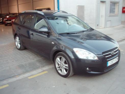 Kia Ceed Sporty Wagon 2.0 CRDI - 140CV - 62.000 KMS