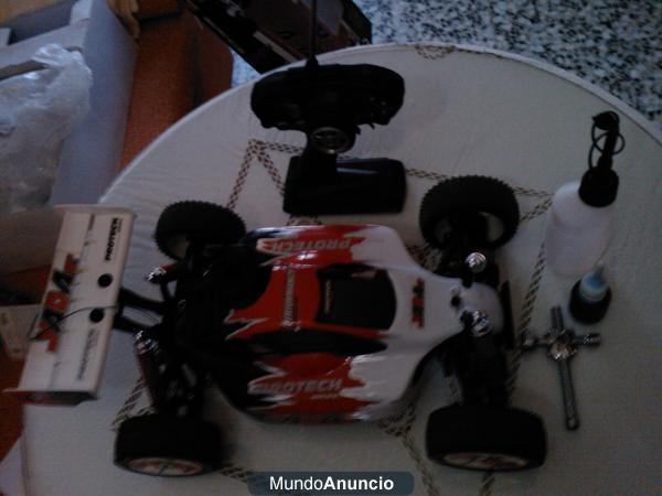 SE VENDE COCHE R/RC GASOLINA