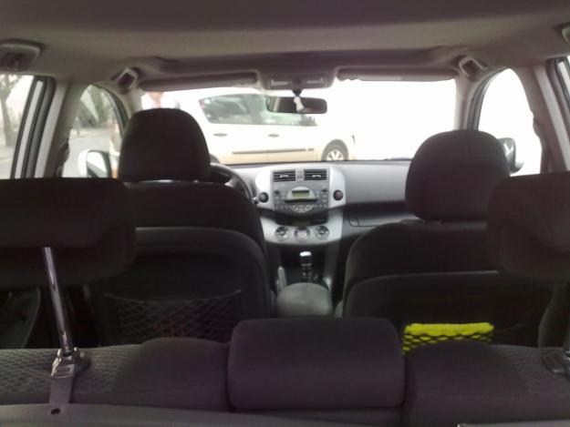 vendo todoterreno 4x4 toyota rav42.2-D modelo sol