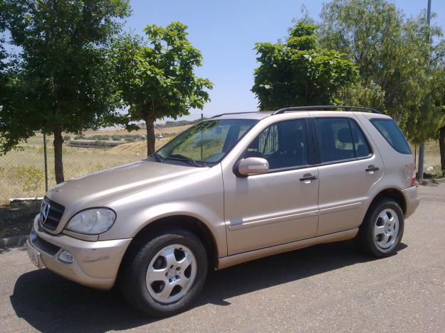 Vendo Mercedes ML 270