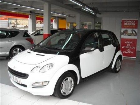 SMART SMART & PURE FORFOUR 1.5 CDI 95CV PULSE 5P. - Barcelona