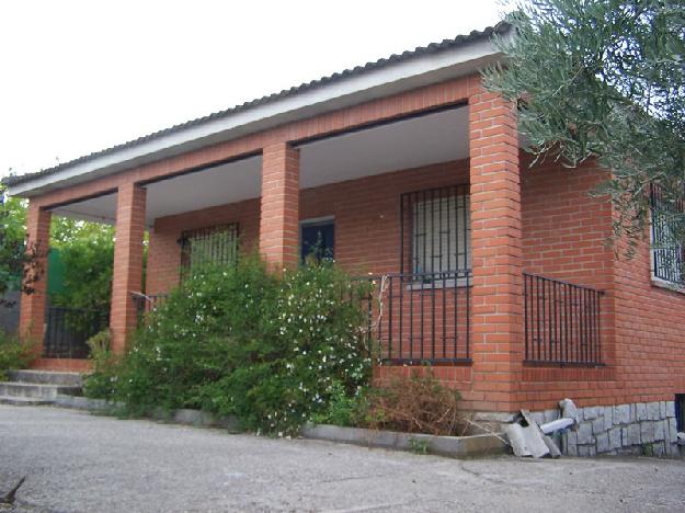 Chalet en Escalona