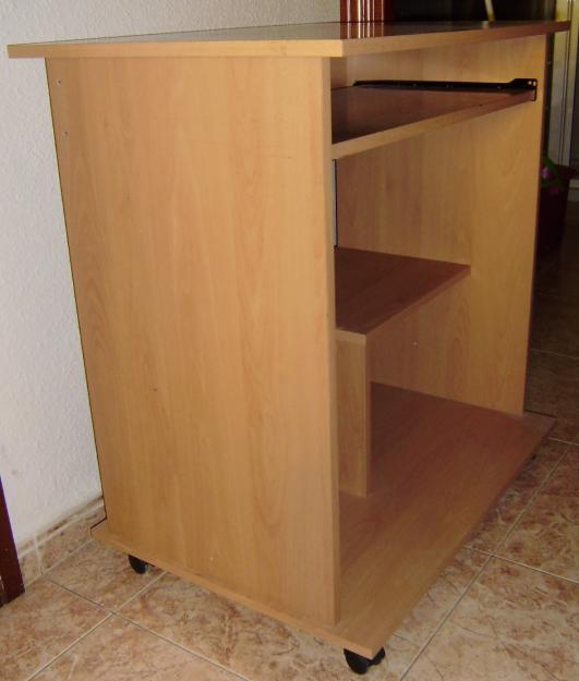 Se vende Mesa de Ordenador