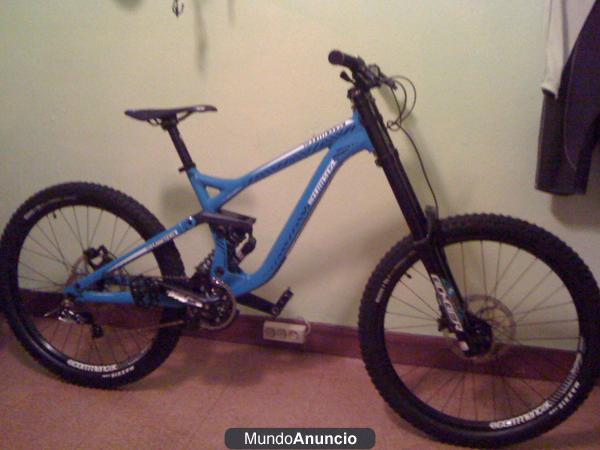 commencal supreme dh v3 2011