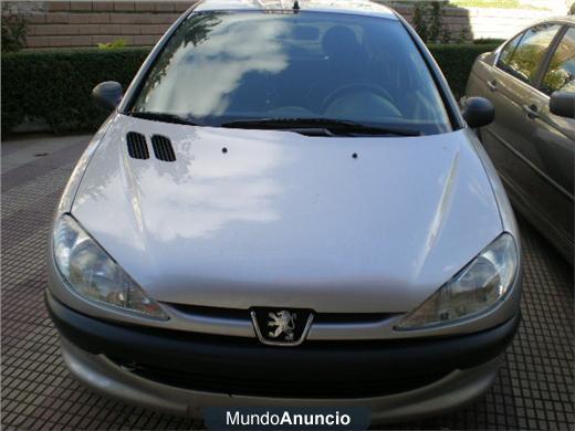 SE VENDE PEUGEOT 206