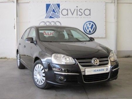 VOLKSWAGEN JETTA 1.9 TDI 105CV TRENDLINE - Sevilla